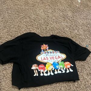 cropped last Vegas m&m t shirt